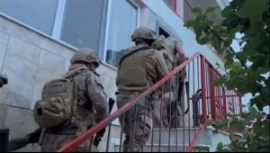 İzmir'de uyuşturucuya 52 tutuklama