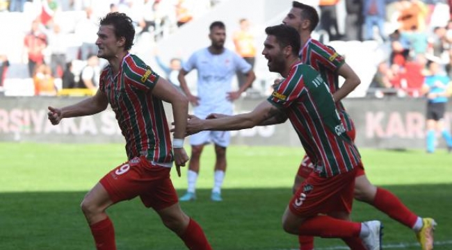 Karşıyaka'da 10 ismin sözleşmesi bitti