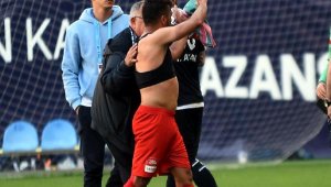 Karşıyaka'da kaptan gitti