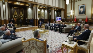 Kazanan liderler, 13. Cumhurbaşkanı ile