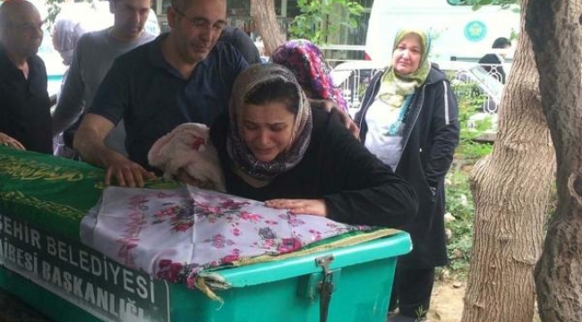 Minik Gülce Alaşehir'i yasa boğdu