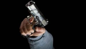 Polislere ateş açan şüpheli öldürüldü