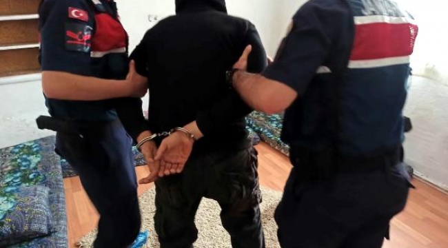 Salihli'de DEAŞ'ın hücre evine baskın: 2 gözaltı 