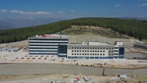 Seydikemer Hastanesi hasta kabulüne başladı