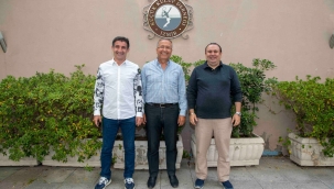 TTF Başkanı Durmuş, İzmir Küçük Kulüp'te: Teniste örnek oluşturduk