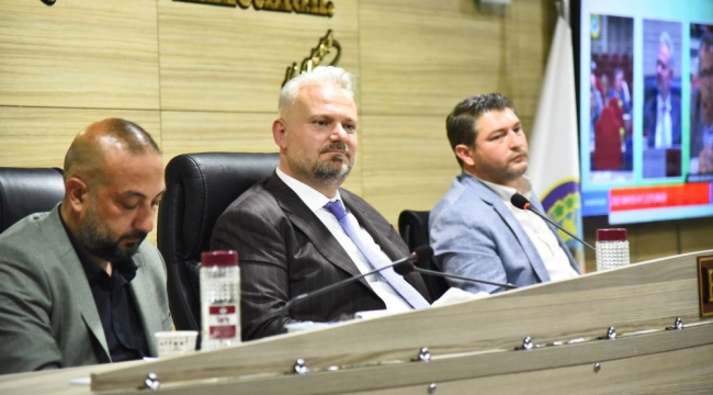 Üniversiteyi kazanana da bitirene de 5 bin lira