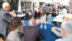 Yunus Emre Mahallesi başkan ve CHP milletvekili adaylarını ağırladı