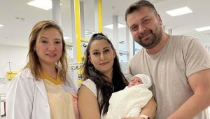 Akça Duru bebek, ameliyatla sağlığına kavuştu