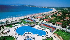 'Alaçatı'da bayram doluluğu yüzde 80'e ulaştı'