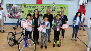 Balçova Ulusal Satranç Turnuvası'nda şampiyonlar belli oldu