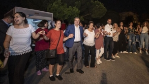 Başkan Batur: Konak Belediyesi'nde sizin bir kardeşiniz var