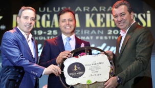 Bergama Kermesi, konserlerle, sergilerle dolu dolu geçiyor