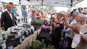 Bornova'da renkli görüntüler! Vatandaşın çevre duyarlılığı