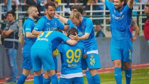 Bucaspor 1928 şampiyonluk için sahada