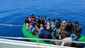 Çanakkale'de 31 kaçak göçmen kurtarıldı