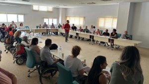 Engelsizmir afet eğitiminde! 30'a yakın kursiyer ilk derse girdi