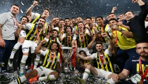 Fenerbahçe kupayı İzmir'de kazandı