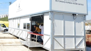 İzmir'de kurban kesimi için 9 mobil ünite ve 12 çadır hizmete girdi