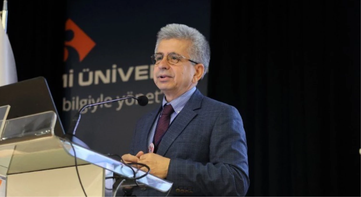 İzmir Ekonomi Üniversitesi'nin yeni rektörü Abacıoğlu oldu