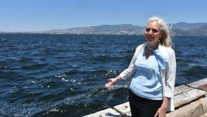 İzmir Körfezi'ni kirleten algler kadınları güzelleştirecek