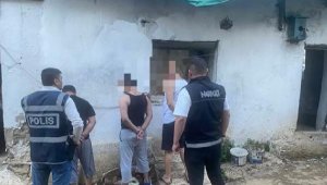 İzmir'de helikopter destekli operasyon; 45 gözaltı