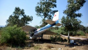 İzmir'de uçak düştü, 2 kişi sağ kurtuldu