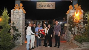 Kınık'ta SMA'lı Defne bebek için tenis turnuvası