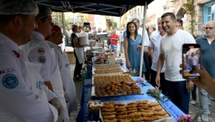Kuşadası'nda 4 yıl aradan sonra Giritliler Festivali tekrar başladı