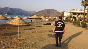 Marmaris'te belediye ekiplerinden 7/24 bayram mesaisi