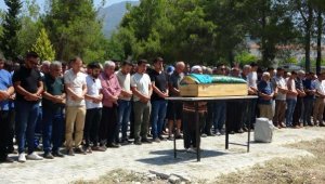 Minik Öykü bayramın ilk günü toprağa verildi