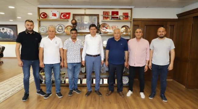 Belediye, Nazillispor'u satıyor! 9 talip var