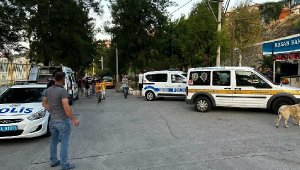 Parkta otururken tartıştığı kişilerce bıçakla öldürüldü