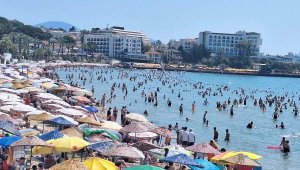 Plajlar tıklım tıklım doldu