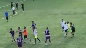 Saha karıştı! İki oyuncu hastanelik oldu