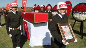 Şehit Piyade Sözleşmeli Er Kaya, memleketi Uşak'ta toprağa verildi
