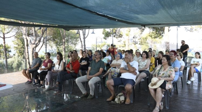 Tarihi Güvercinada'da Dünya Yoga Günü kutlaması