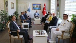 TBMM Başkanı Kurtulmuş, Çanakkale Valiliği'ni ziyaret etti