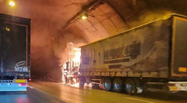 Tüneldeki yangını, elektrik aksamından çıkmış