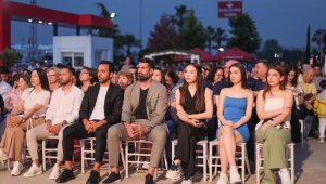 Volkan Demirel, Taner Savut'un kızının mezuniyet törenine katıldı