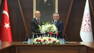 Yeni Maliye Bakanı'ndan ekonomi mesajları