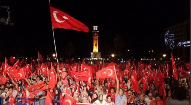 15 Temmuz için Konak Meydanı'na davet