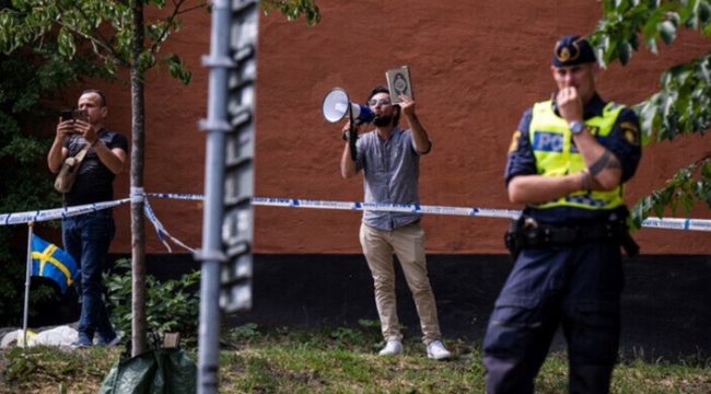 AB: İsveç'teki Kur'an-ı Kerim yakma eylemi saygısız ve kışkırtıcı 