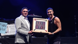 Aliağa Sanat Günleri'nde rock şöleni: MaNga ve Dedublüman