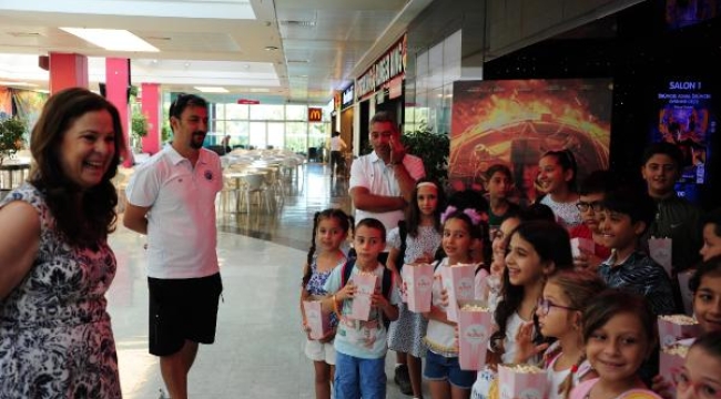 Balçova'da çocuklara yaz okullarıyla tatil keyfi