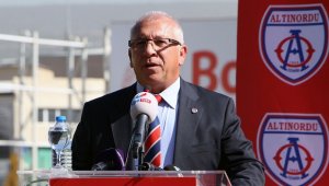Başkan karar değiştirdi! Altınordu'yu bırakmıyor 