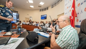 Başkan Soyer, telsizden yaptığı anonsla tatbikatı başlattı