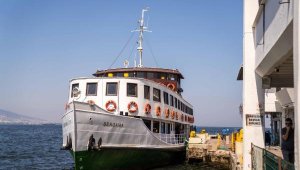 Bergama Vapuru ile İzmir Körfezi turları 26 Temmuz'da başlıyor