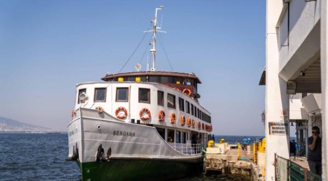 Bergama Vapuru ile İzmir Körfezi turları 26 Temmuz'da başlıyor