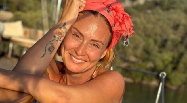 Boşandı, bikinili paylaşım yaptı