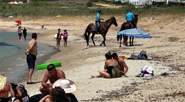 Bozcaada plajlarında atlı jandarma birlikler göreve başladı